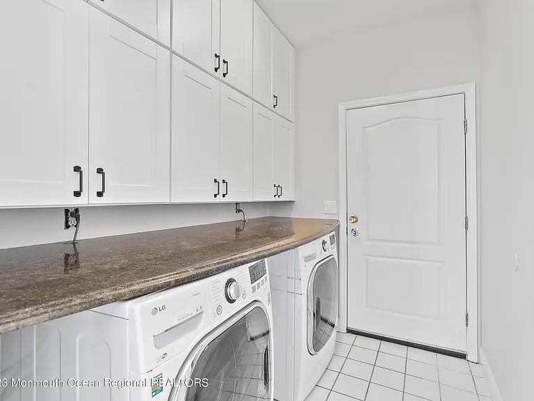 74 Seaview Ave — Photo 36