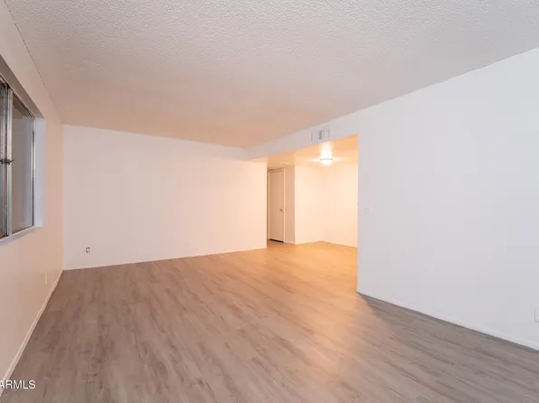 4705 E Belleview St, Phoenix, AZ 85008