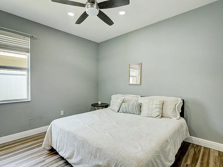 10015 SW Stonegate Dr — Photo 8