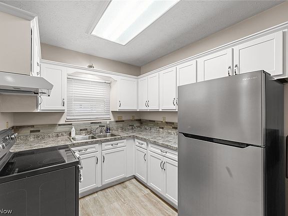 4th image of 5686 Anna Ct
