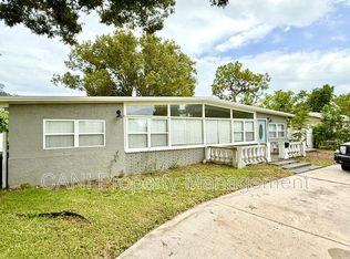 6613 Orchard Dr N, Saint Petersburg, FL 33702