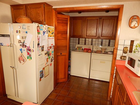 4th image of 2027 Emerson Ave