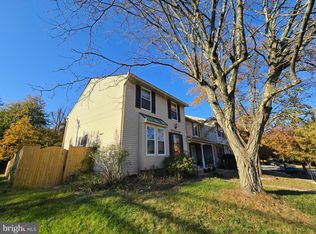8001 Green Tree Ct, Elkridge, MD 21075