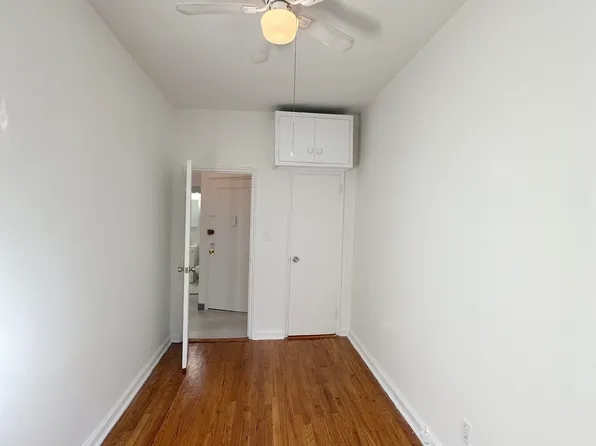 230 East 75th Street image 6 of 11