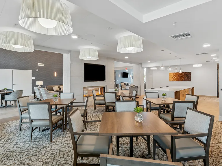 Overture North Scottsdale - 55+ Active Adult Apartment Homes — Photo 26