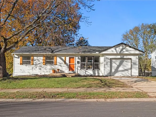 3220 S Claremont Ave, Independence, MO 64052