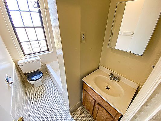 4th image of 2700 Bronx Park E #W41