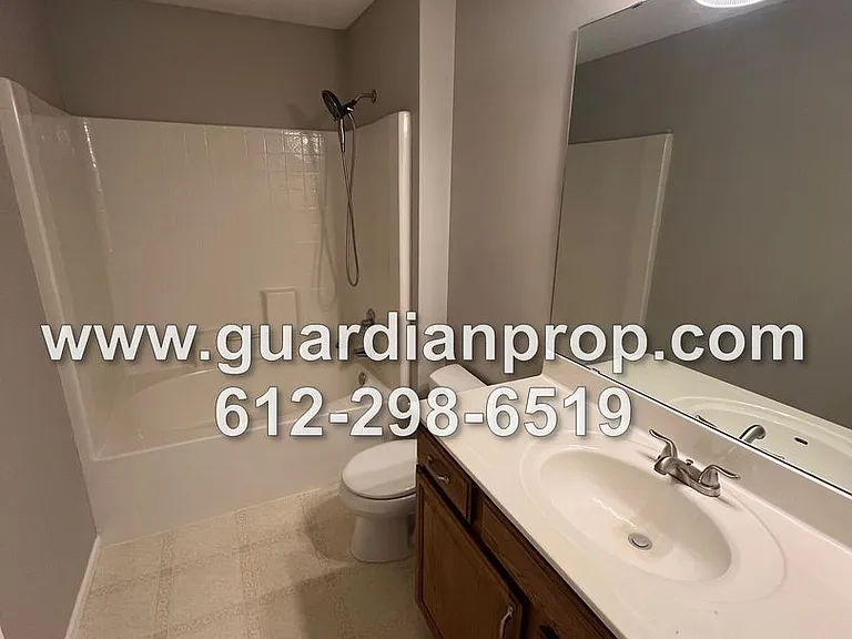 7303 Hidden Valley Ln S — Photo 20