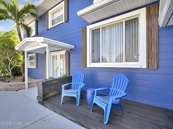 3rd image of 1034 Bali Rd