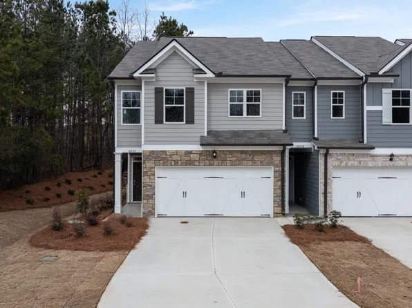6672 Parsons St, Flowery Branch, GA 30542