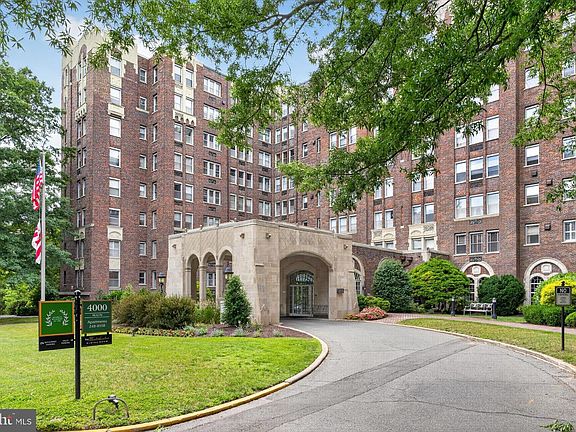 2nd image of 4000 Cathedral Ave NW #229/239-B