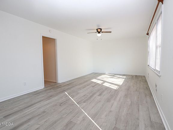 5th image of 105 Larryton Drive Rd