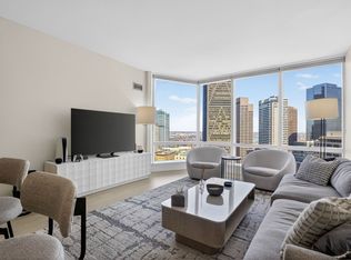 1 Franklin St #2805, Boston, MA 02110