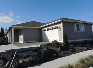 643 N Galloway Blvd, Sequim, WA