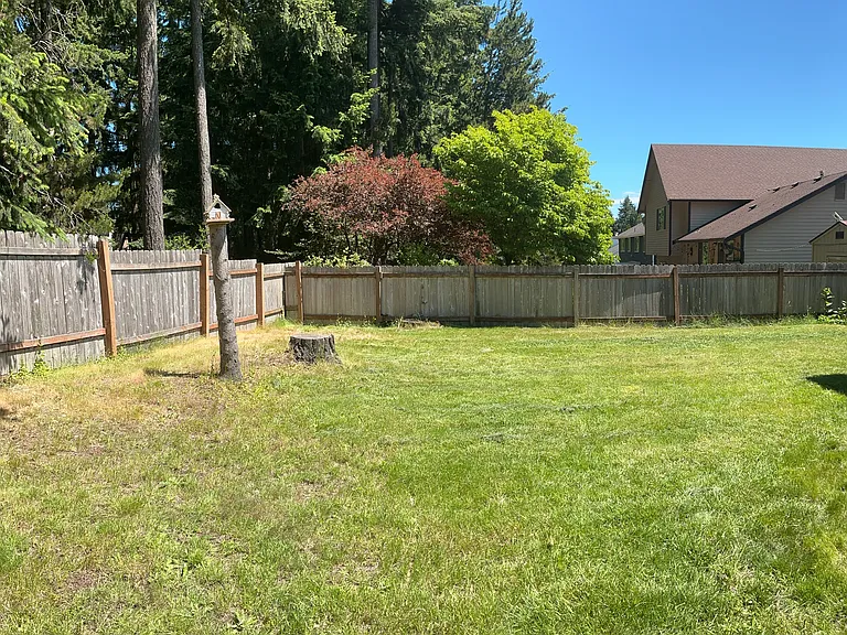 10243 Ashley Cir NW — Photo 40