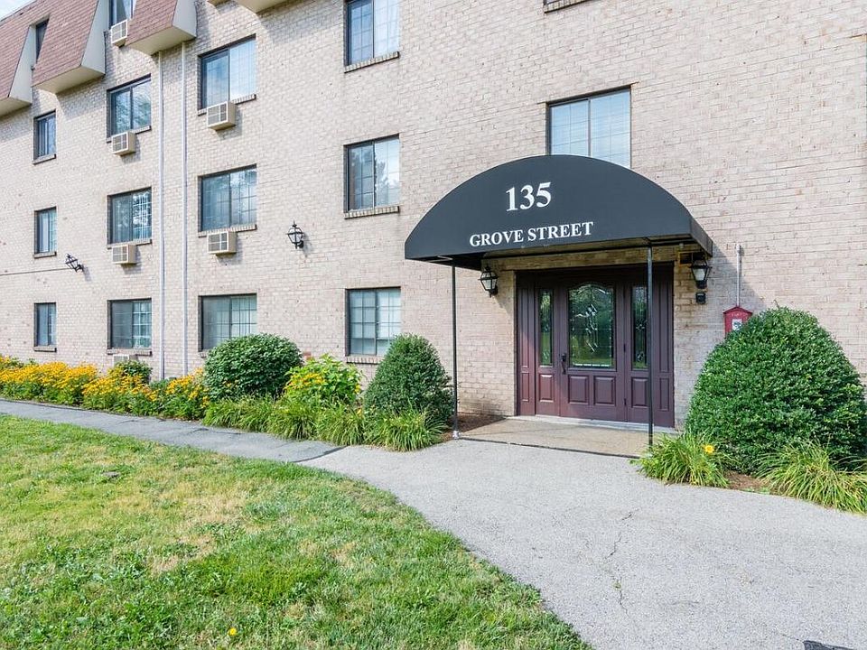 Sheridan Square Condominiums Rockland, MA Zillow