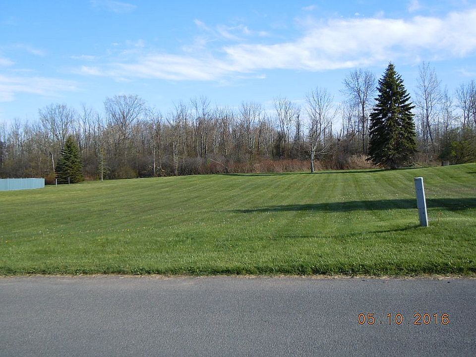 1st image of 2 Lazarek Dr
