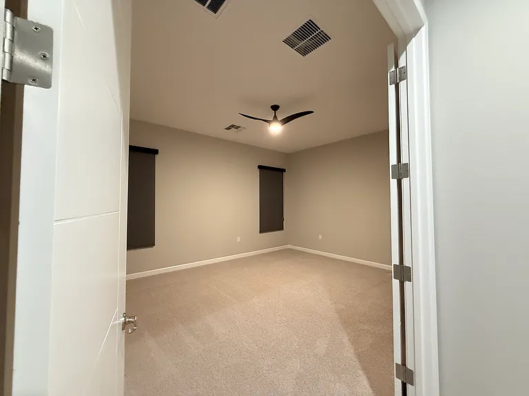 1837 E Saguaro Park Ln — Photo 6
