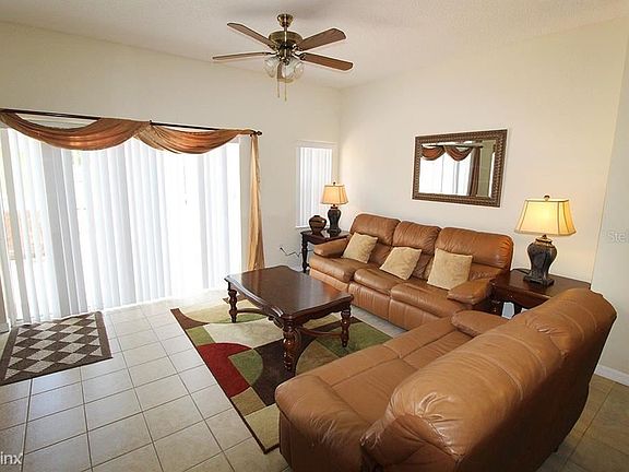 3rd image of 4729 Vero Beach Pl