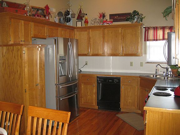 5th image of 2322 NE Maybrook Dr