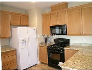 2nd image of 1058 Via Di Olivia St