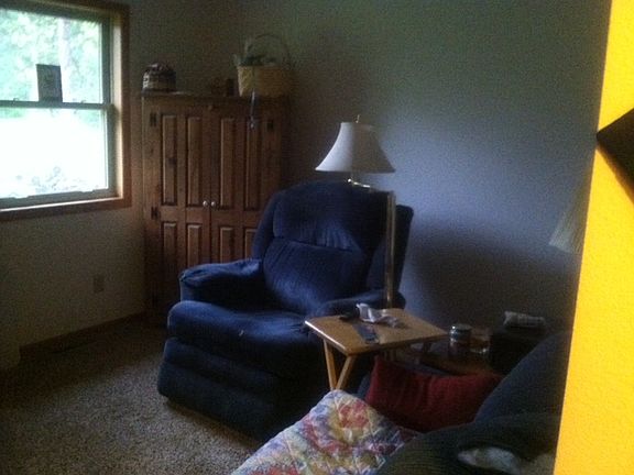 3rd image of 32889 Horizon Ave