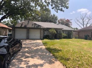 9710 Jaywood Dr, Houston, TX 77040