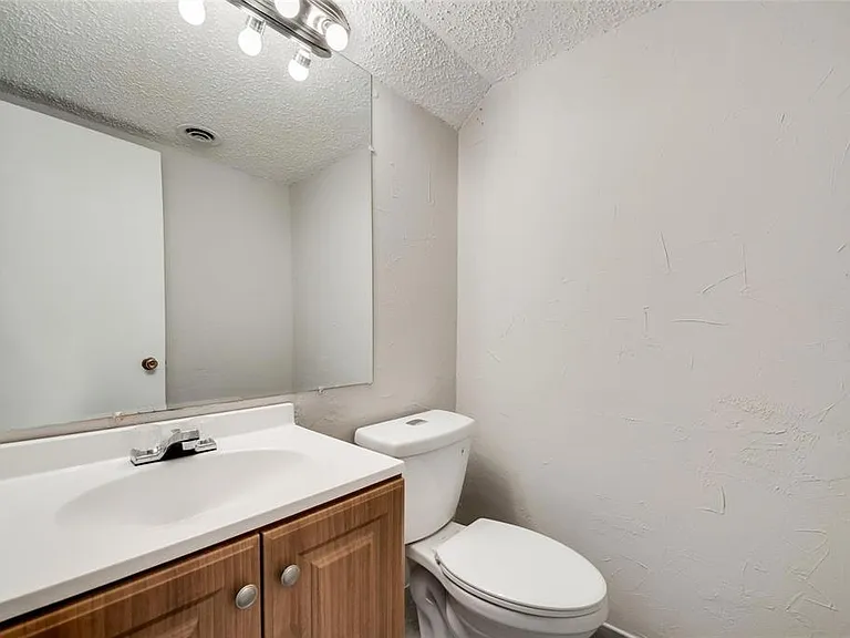 9829 Park Lane Ct #B — Photo 75