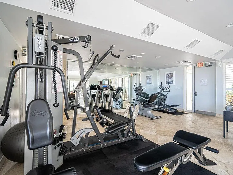 1830 Embassy Dr #411 — Photo 12