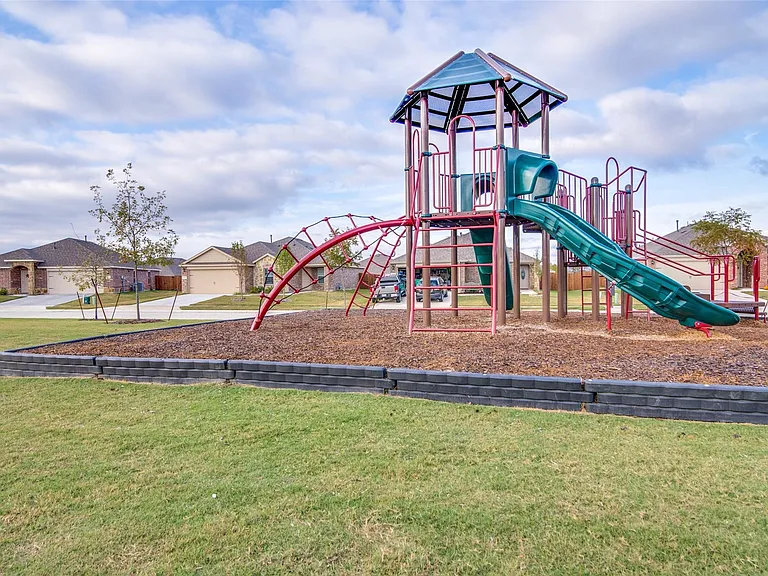 1512 Wild Rye Cir — Photo 25