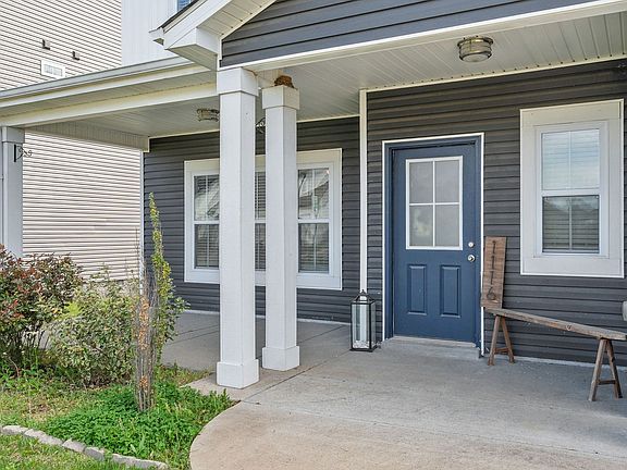 3rd image of 1116 Eagles View Dr