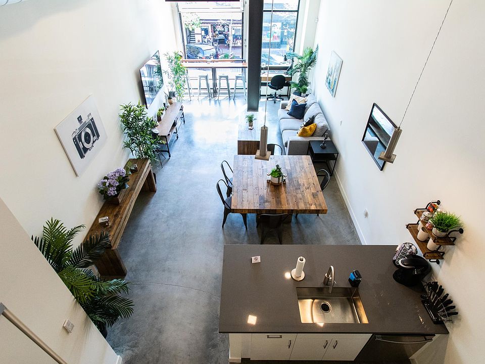 1st image of 401 N Bush St #214