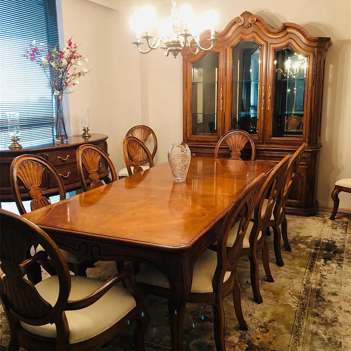 3 bed, 3.5 bath, 2690 sqft, $6,500 — Photo 4