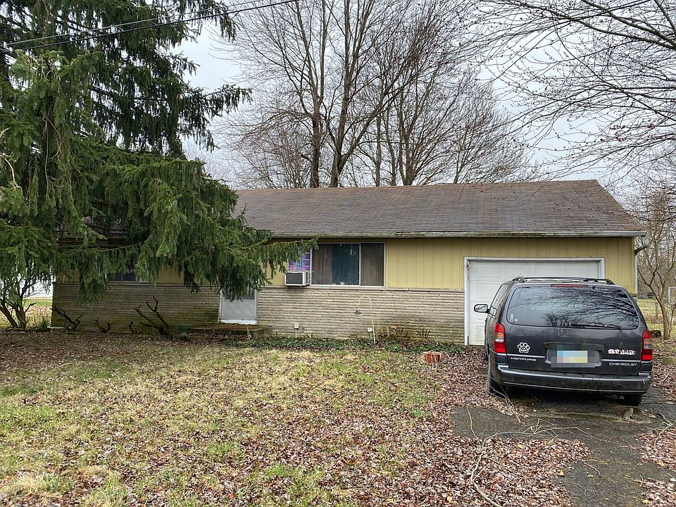 1st image of 33 Cedar Park Blvd S