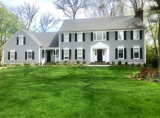 38 Woodmere Dr, Summit, NJ 07901