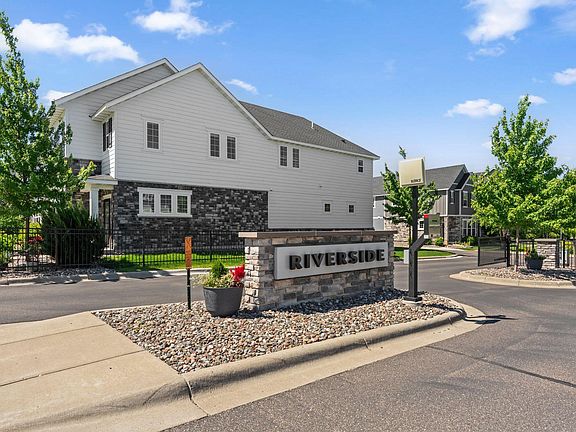 4th image of 396 Rum River Way