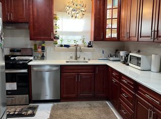 7501 Hana Rd, Edison, NJ 08817