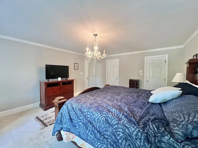 9105 Kirkhill Dr — Photo 20