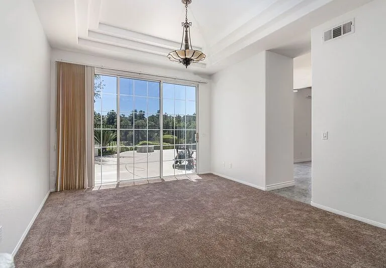 32579 Valentino Way — Photo 6