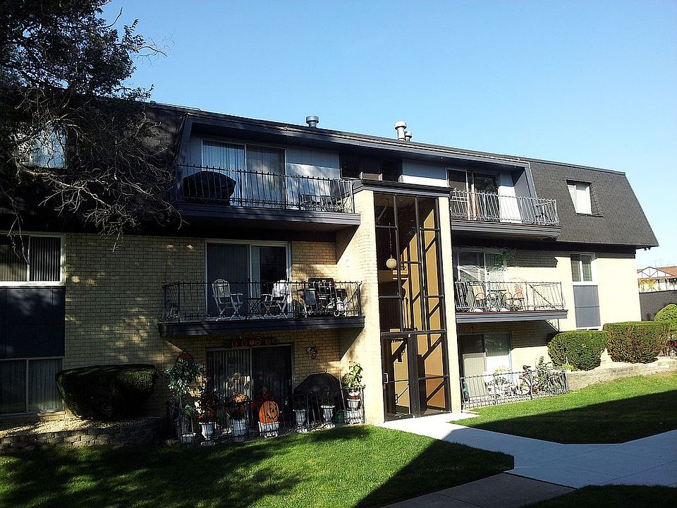 1st image of 11104 S 84th Ave APT 3B