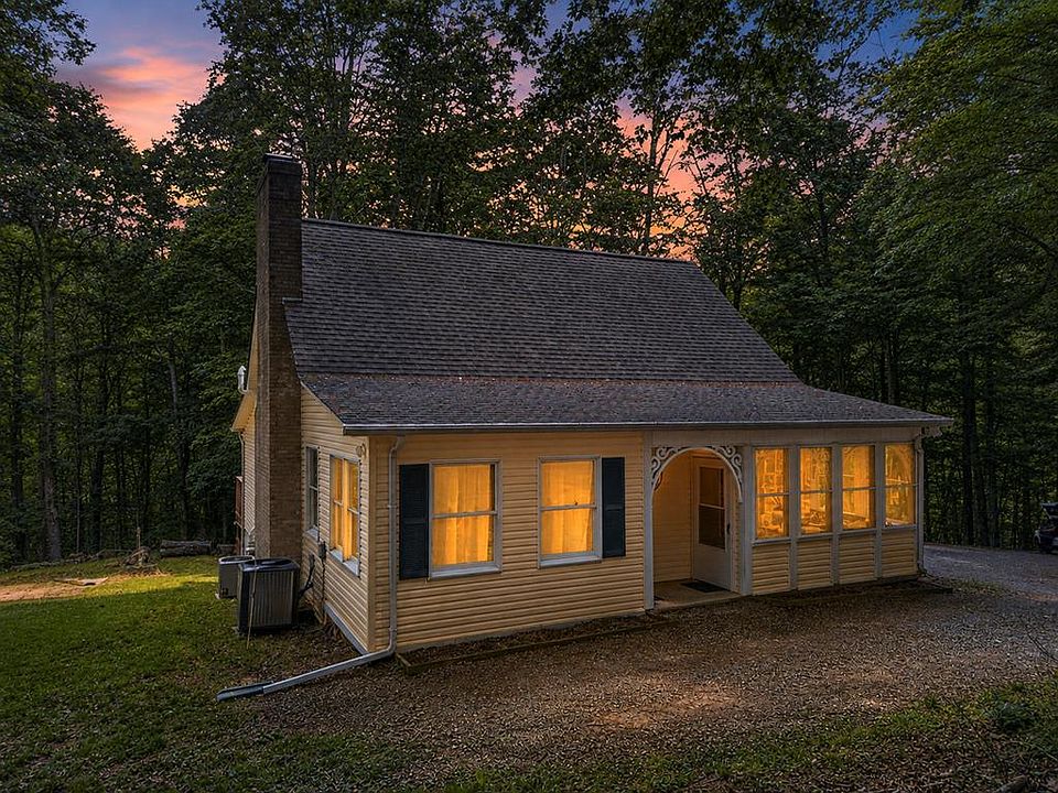 1st image of 12034 Waterhouse Ln