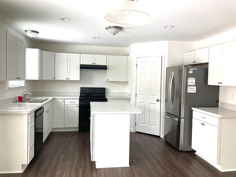 9391 White Tail Dr — Photo 8