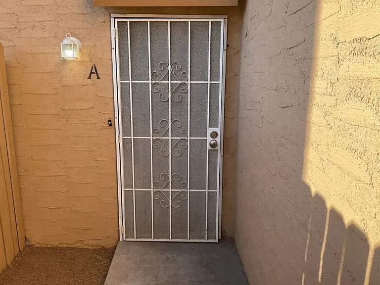 5247 Garden Ln #A — Photo 1