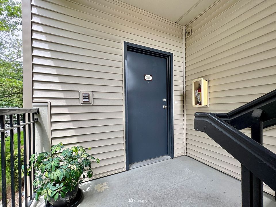 25025 SE Klahanie Boulevard UNIT L201, Sammamish, WA 98029 Zillow