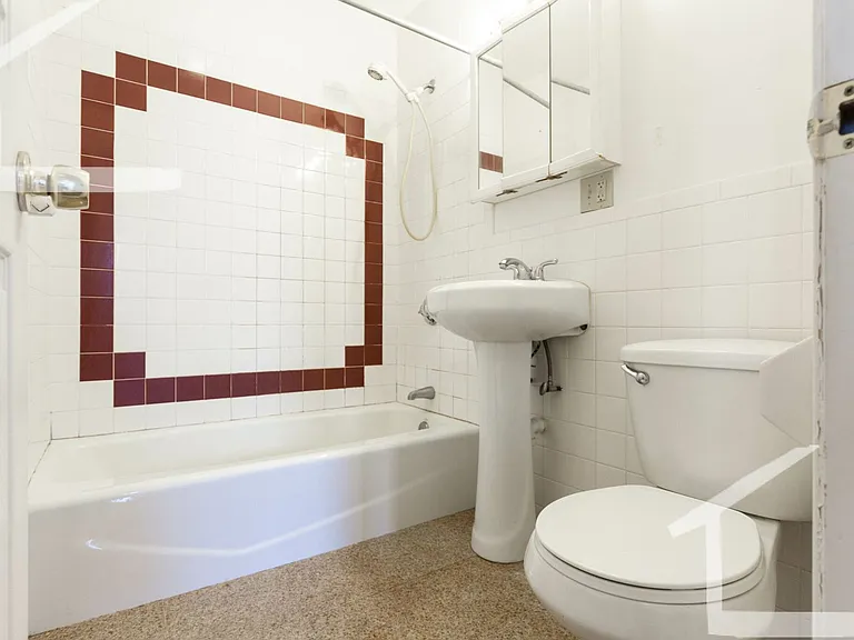 17 Cummings Rd #7 — Photo 8
