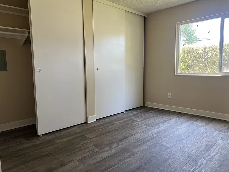 1402 Pennsylvania Ave #3 — Photo 8