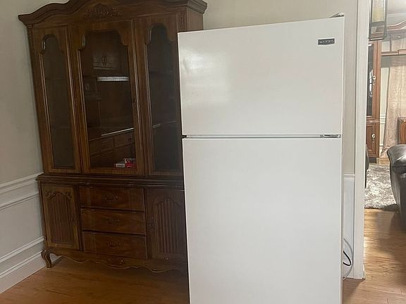 5th image of 914 Northside Dr