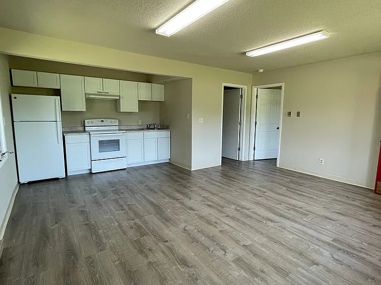 Perry Park Apartments — Photo 2