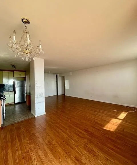 501 Surf Ave #12 — Photo 11