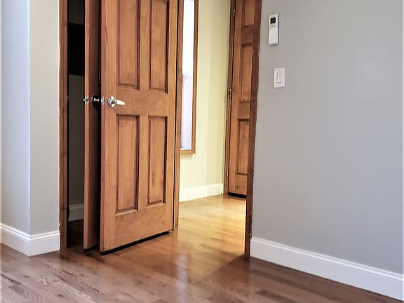 5th image of 641 Marcy Ave Unit 6